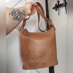 Vintage Coach Putty Shoulder Sac 9730🤎💛